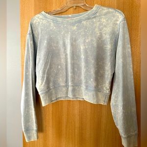 Altard state crop sweatshirt.  Size large.